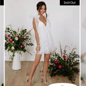 Vici heavenly beauty floral applique tulle organza mini dress